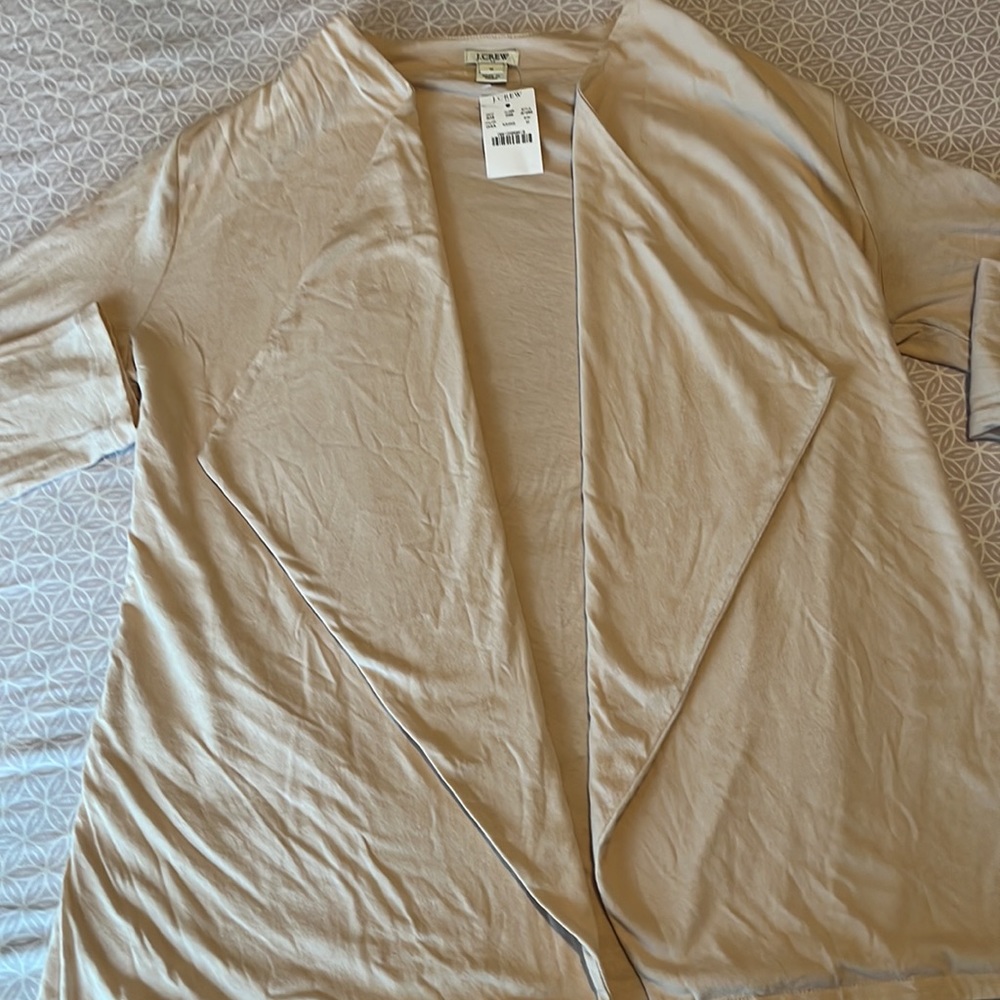 J. CREW Lightweight beige sweater/cardigan size medium